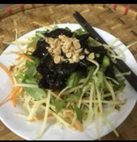 Hình ảnh Gỏi đu đủ khô bò