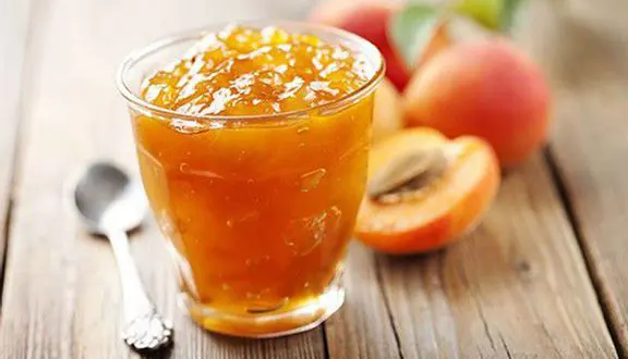 Hình ảnh trà đào dầm ly lớn 