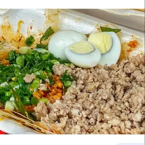 Hình ảnh Bánh Tráng Trộn Thịt Bằm