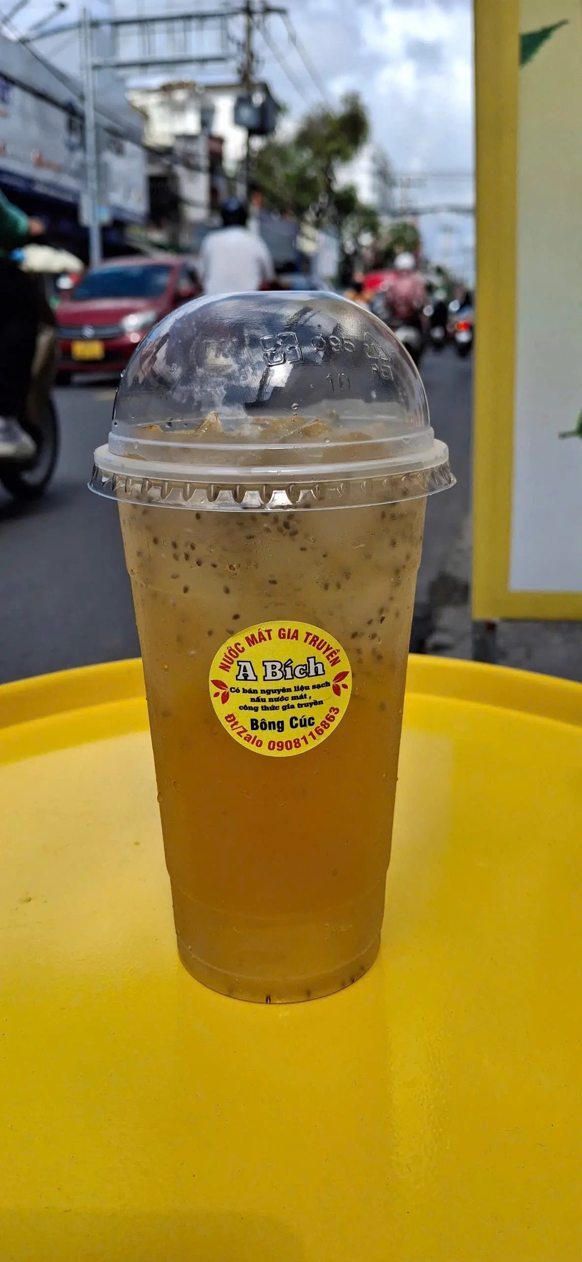 Hình ảnh sâm bông cúc hạt chia ly 700ml