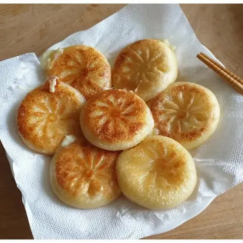 Hình ảnh Bánh nếp nhân phô mai _ 1 cái