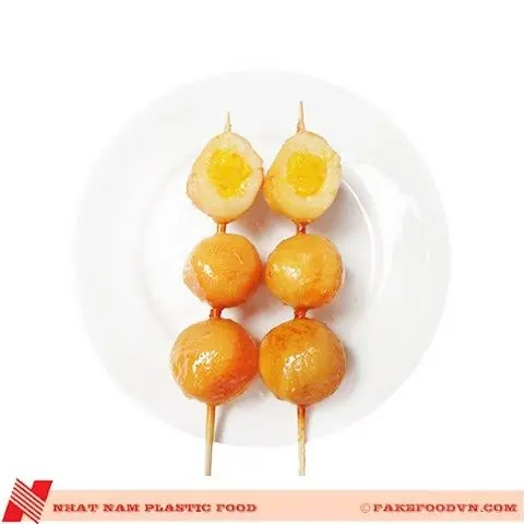 Hình ảnh Trứng cút chiên (6 trứng)