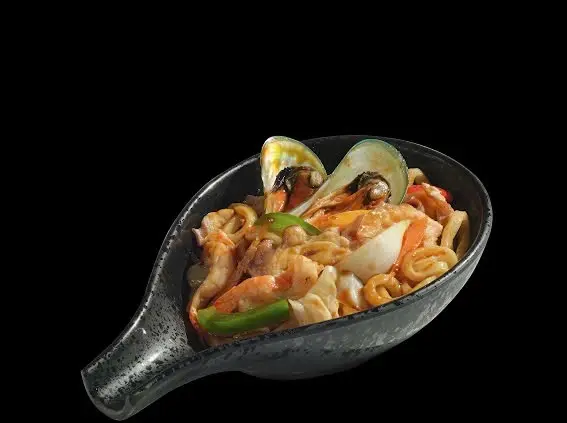 Hình ảnh Udon xào hải sản