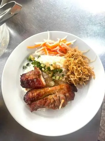 Hình ảnh Cơm Ba Rọi Bì
