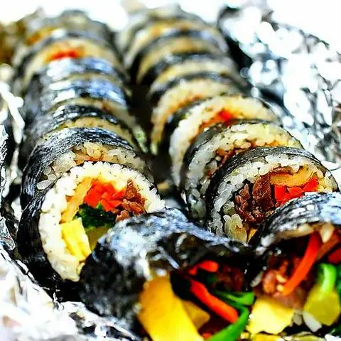 Hình ảnh Kimbap Bò
