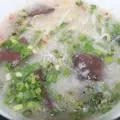 Hình ảnh Cháo huyết tôm khô thịt bằm