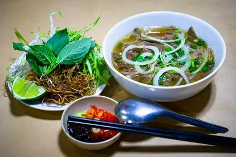 Hình ảnh Bún bò thập cẩm