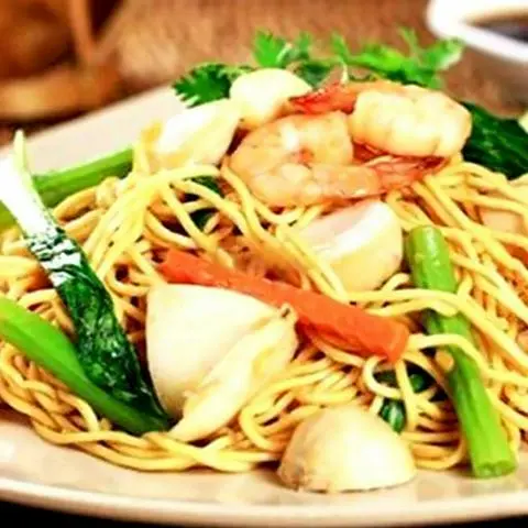 Hình ảnh Mì mềm xào thập cẩm