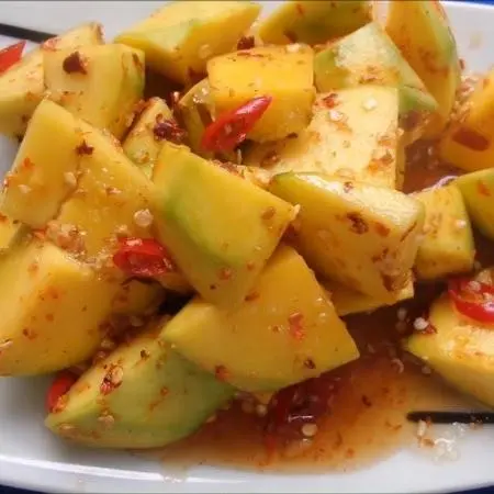 Hình ảnh Cóc Lắc Sốt Thái Chua Cay 