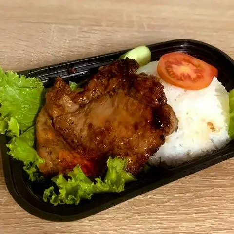Hình ảnh Cơm sườn cốt lết chiên