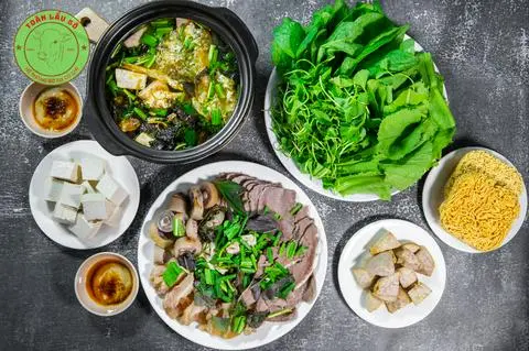 Hình ảnh Lẩu Bò Thập Cẩm Hầm Tiêu