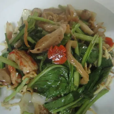 Hình ảnh Mì xào giòn chay