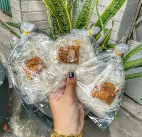 Hình ảnh Bánh tráng muối bò
