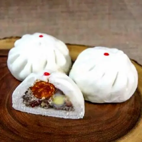 Hình ảnh Bánh bao trứng muối xá xíu