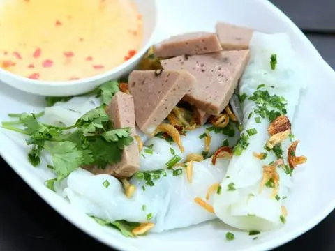 Hình ảnh bánh ướt nóng