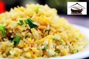Hình ảnh Cơm chiên trứng tỏi chay