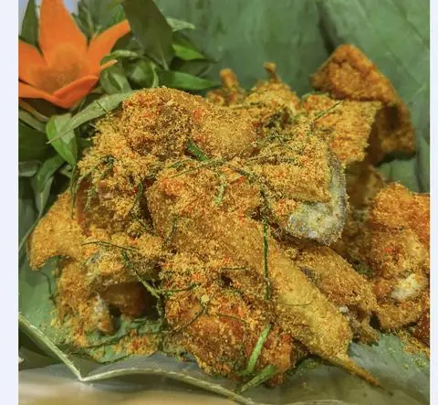 Hình ảnh Gà rang muối 1/2 con