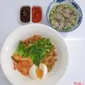 Hình ảnh Mì trộn bò viên