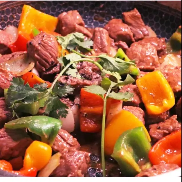 Hình ảnh Bò Lúc Lắc ( Không Cơm )