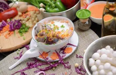 Hình ảnh Cháo gà ác đậu xanh