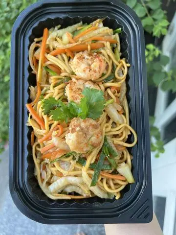 Hình ảnh Mì Xào Tôm Xù