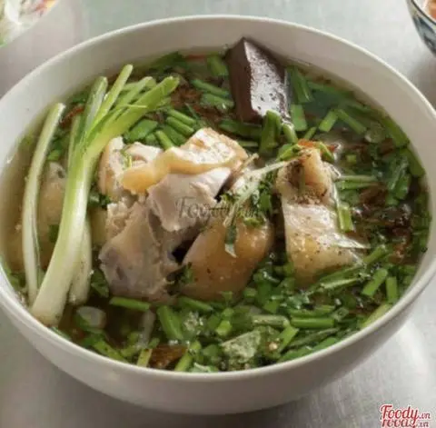 Hình ảnh Bún măng gà ta chặt