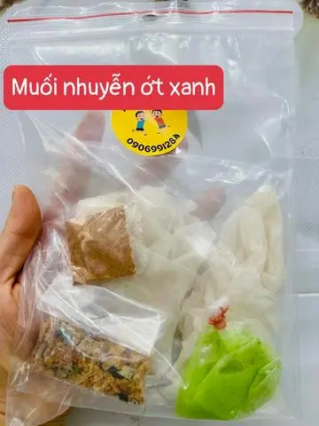 Hình ảnh BÁNH TRÁNG MUỐI NHUYỄN ỚT XANH
