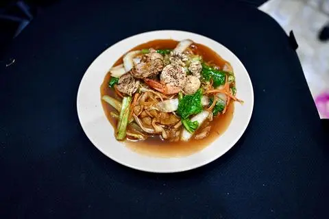 Hình ảnh Hủ tiếu xào hải sản