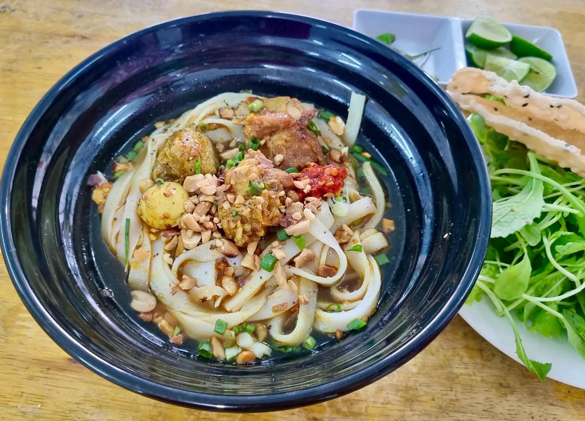 Hình ảnh Mì quảng sườn