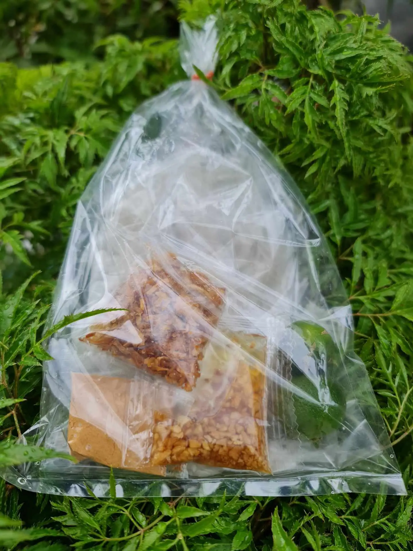 Hình ảnh Dầu tỏi muối nhiễn 
