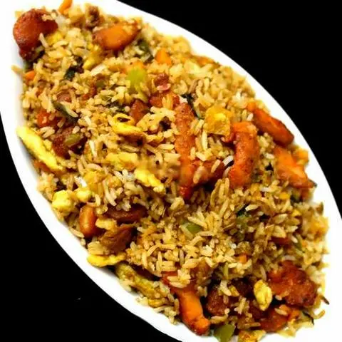 Hình ảnh Chicken fried rice -  mama special