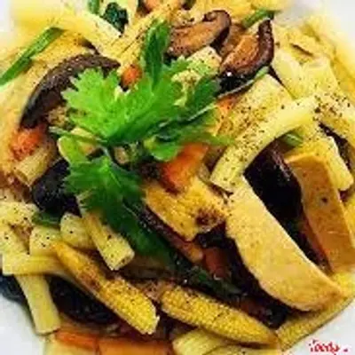Hình ảnh Nui xào hải sản chay