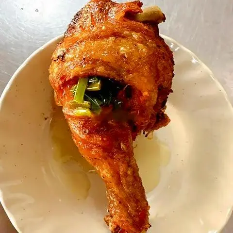 Hình ảnh Gà chiên nước mắm thêm