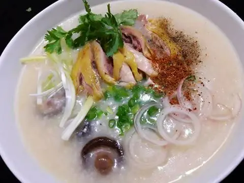 Hình ảnh Cháo gà đùi nấm hương