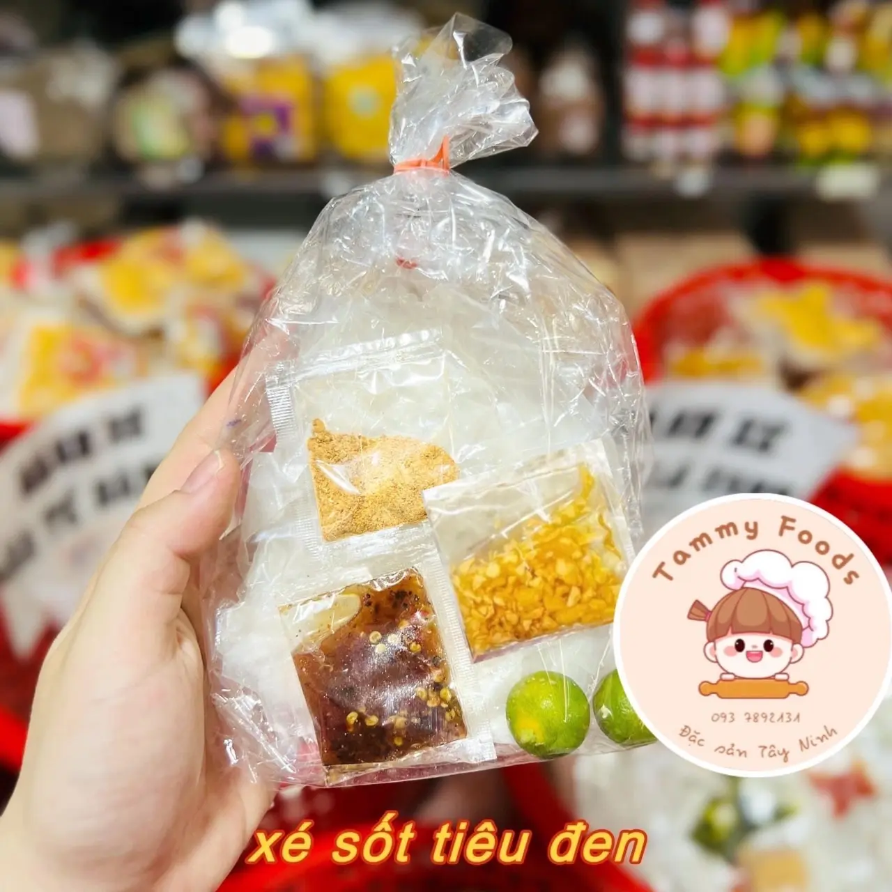 Hình ảnh Bánh tráng xé sốt TIÊU ĐEN