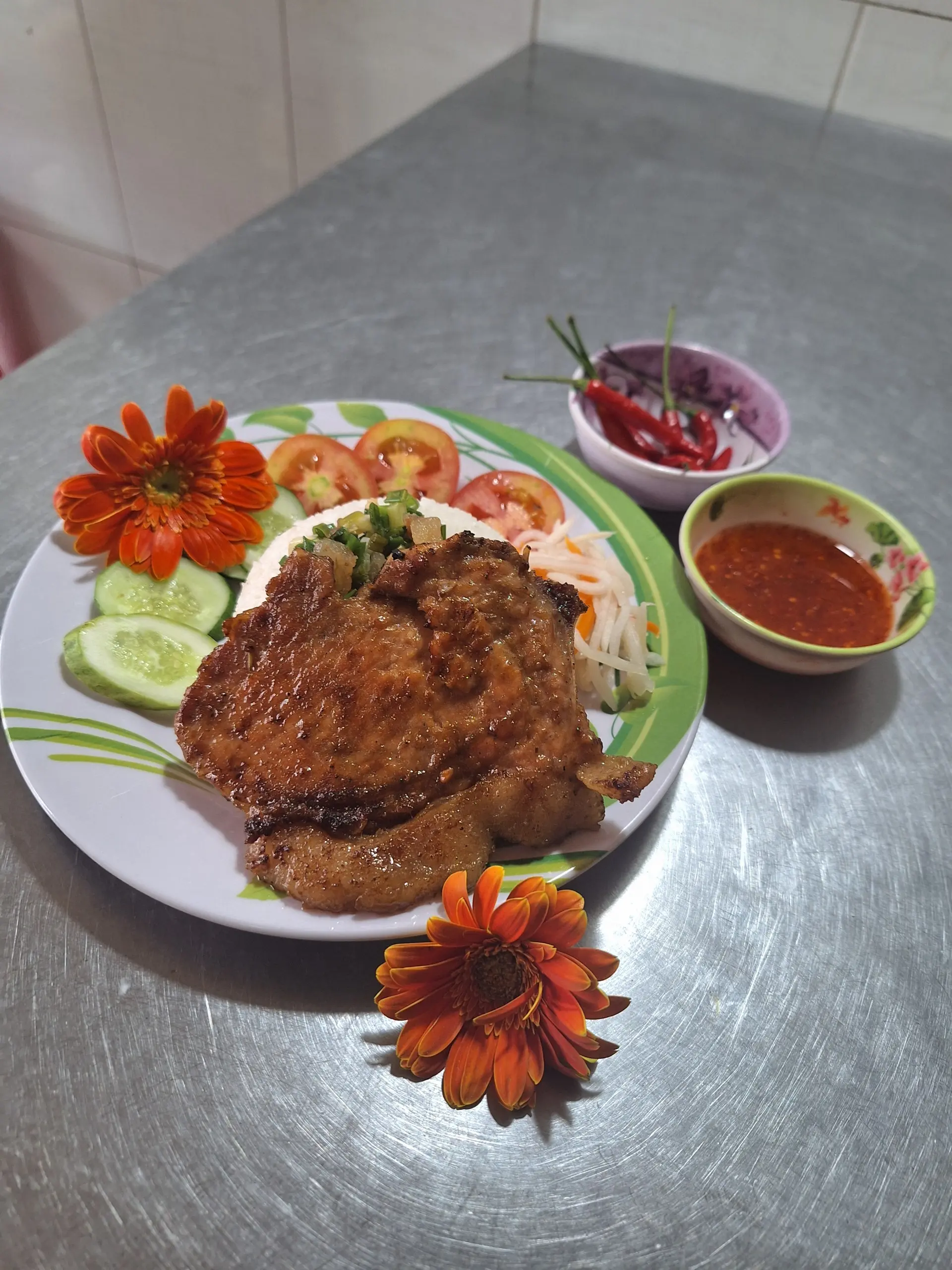 Hình ảnh Cơm tấm sườn