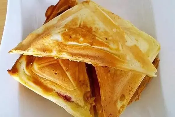 Hình ảnh Phô Mai + Chà Bông