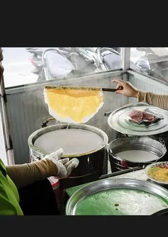 Hình ảnh Bánh ướt trứng chả