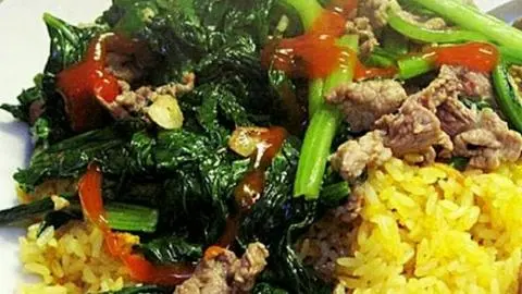 Hình ảnh Cơm Bò Xào Cải