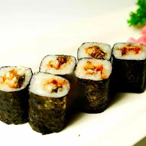 Hình ảnh Sushi maki lươn nướng
