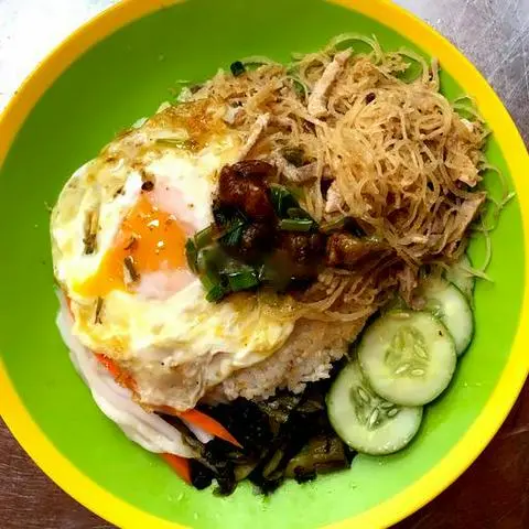 Hình ảnh Cơm tấm bì trứng