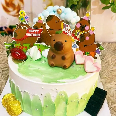 Hình ảnh bánh kem thiếu nhi 20cm mã 06