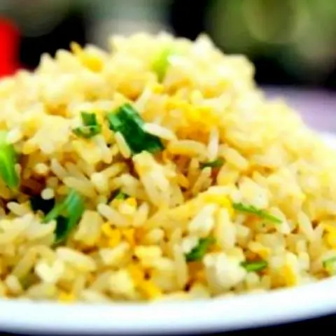 Hình ảnh Cơm chiên tỏi trứng