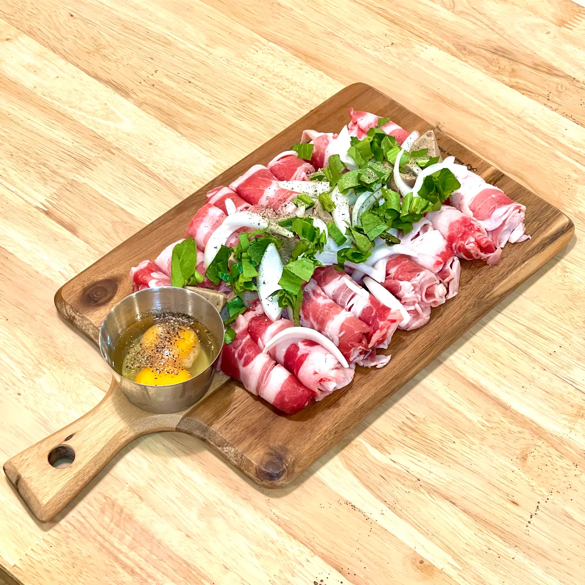 Hình ảnh Lẩu tái bò viên