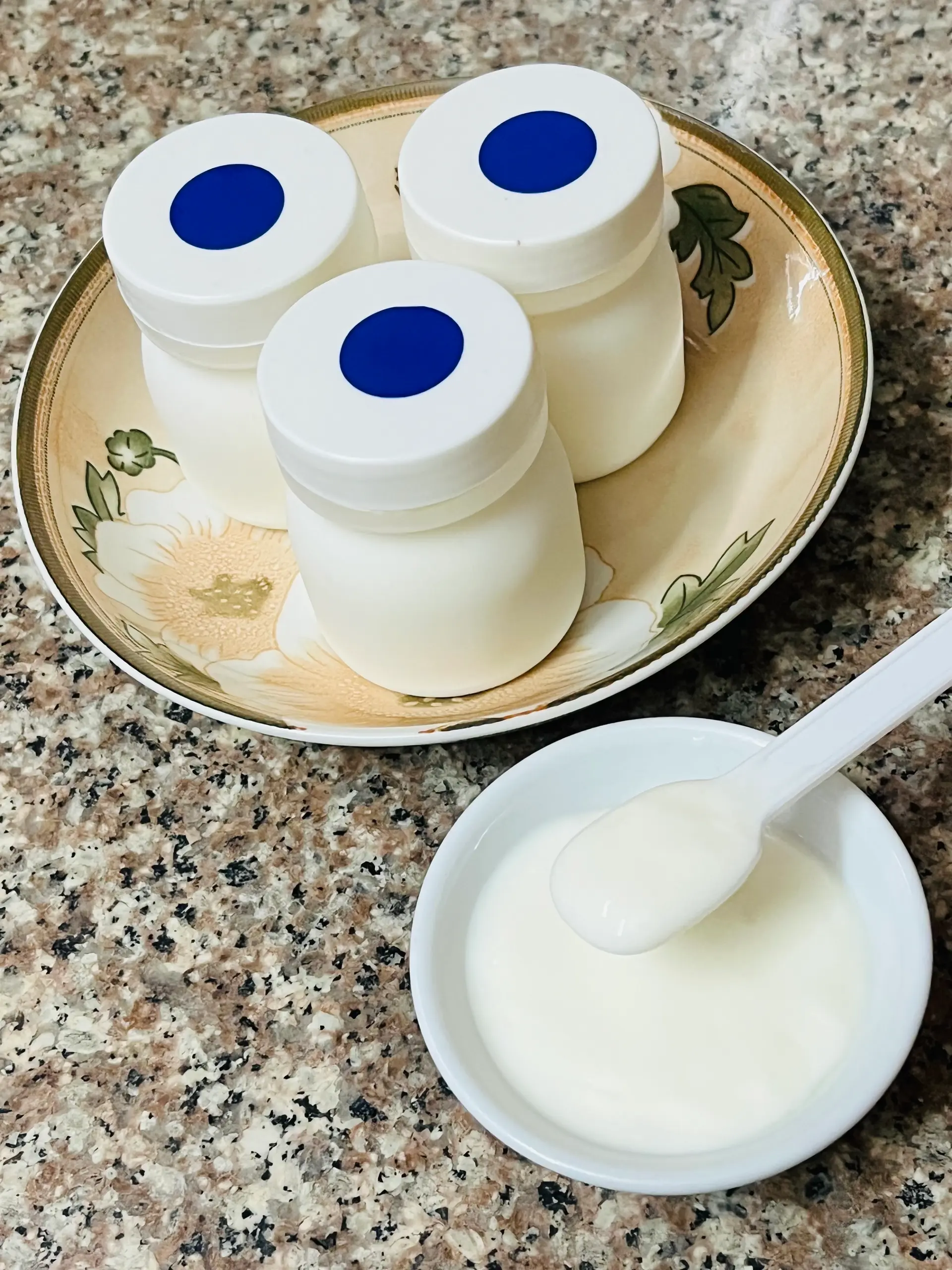 Hình ảnh Sữa chua dẻo vị truyền thống (Ít ngọt) - hũ 80ml