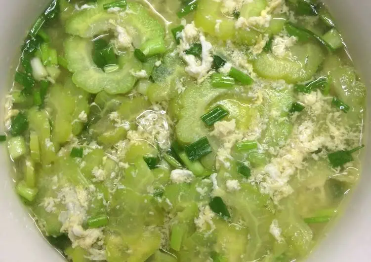 Hình ảnh Canh khổ qua trứng