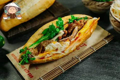 Hình ảnh Bánh mì đặc biệt