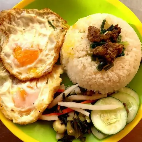 Hình ảnh Cơm Trứng Ốp La
