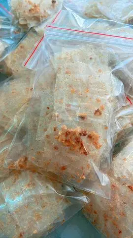 Hình ảnh Bánh Tráng Tỏi Long An