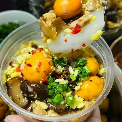 Hình ảnh bánh đúc nóng full topping
